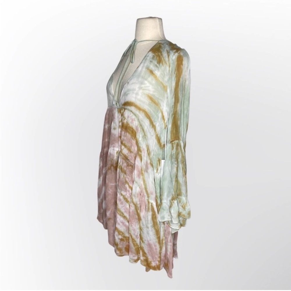 NWT YOUNG FABULOUS & BROKE Rosa Pastel Tie-Dye silk Bell Sleeve Dress Small - Picture 8 of 8